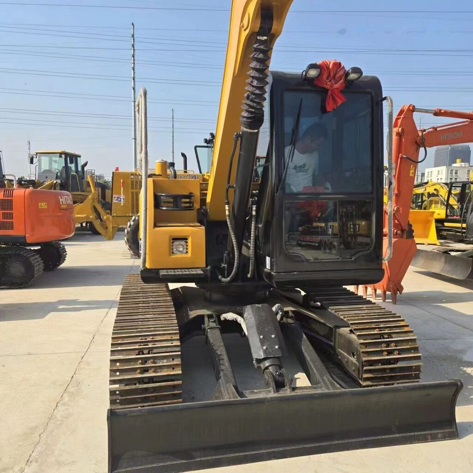 Excavadora de cadenas Sany SY75C: foto 7