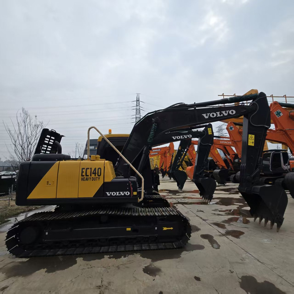 Volvo EC140DL - Excavadora de cadenas: foto 1 Volvo EC140DL - Excavadora de cadenas: foto 1