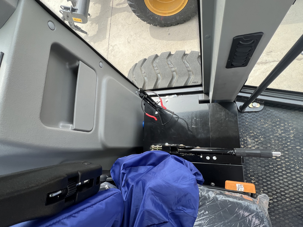 XCMG GR215 - Grader: foto 4 XCMG GR215 - Grader: foto 4