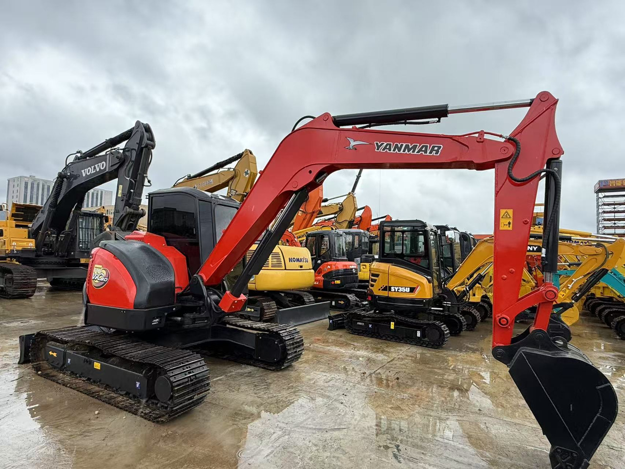 YANMAR VIO80 - Miniexcavadora: foto 2 YANMAR VIO80 - Miniexcavadora: foto 2