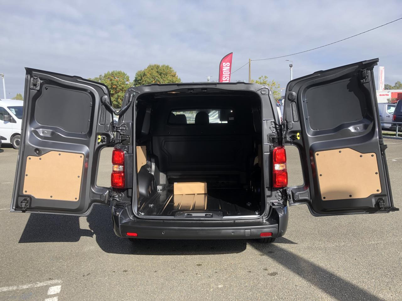 Furgón nuevo CITROEN Jumpy XL 2.0 BlueHDi - 180 S&S - BV EAT8  III CABINE APPROFONDIE Cabine approfondie Fixe PHASE 2: foto 9