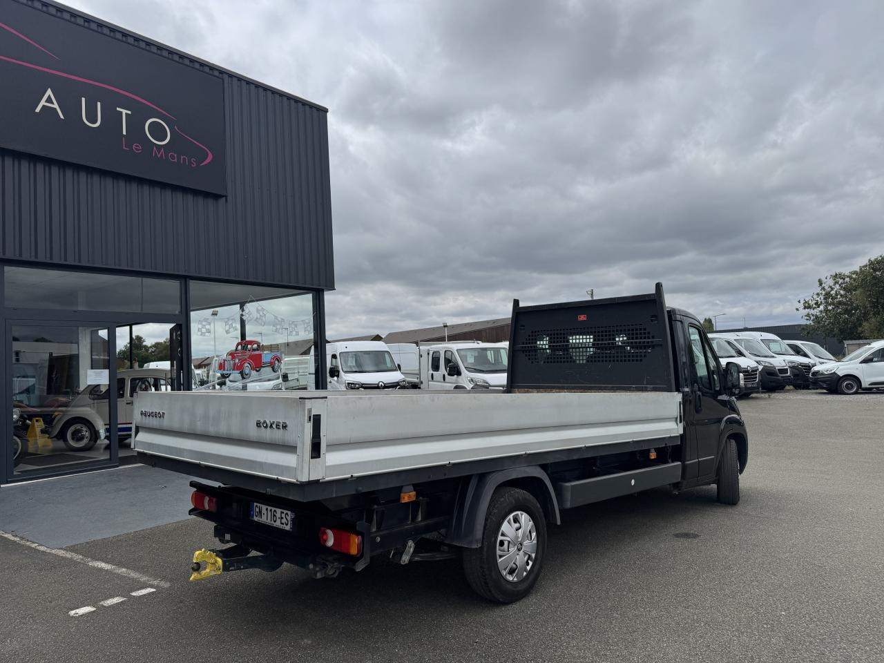 PEUGEOT BOXER 3T5 PLATEAU 4M20 2.2 HDI 140 CH PREMIUM - Furgoneta caja abierta: foto 5 PEUGEOT BOXER 3T5 PLATEAU 4M20 2.2 HDI 140 CH PREMIUM - Furgoneta caja abierta: foto 5