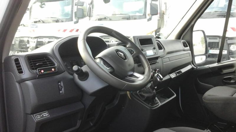 Renault Master 145.35 FG Tronqué L2H2 Nacelle Pack éco - Camión con plataforma elevadora: foto 5 Renault Master 145.35 FG Tronqué L2H2 Nacelle Pack éco - Camión con plataforma elevadora: foto 5