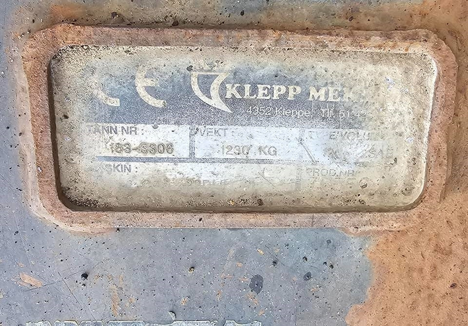 Excavadora de cadenas Volvo EC 240 LC: foto 22