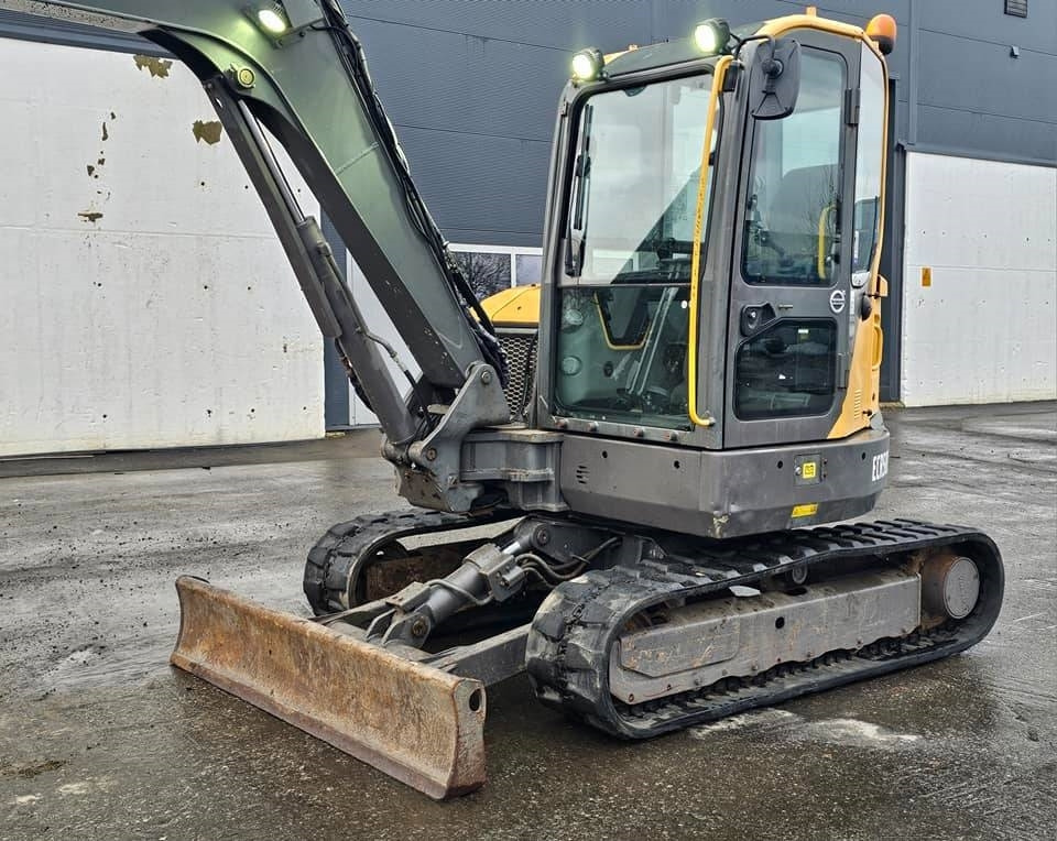 Miniexcavadora Volvo ECR 58 D: foto 9
