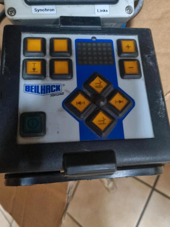 Beilhack Schneepflug Steuerung Bedienung Kommunalhydraulik Unimog - Unidad de control para Vehículo municipal: foto 2 Beilhack Schneepflug Steuerung Bedienung Kommunalhydraulik Unimog - Unidad de control para Vehículo municipal: foto 2