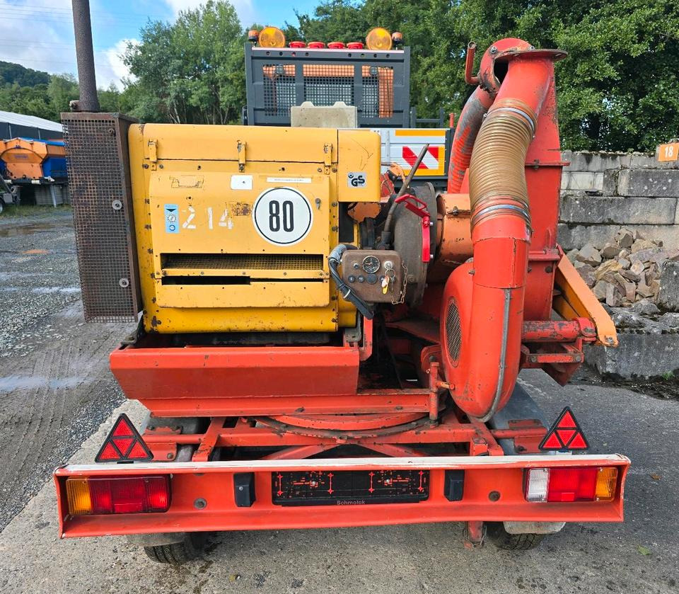 Dücker HM 760 Holzhacker Holzhäcksler Holzhackschnitzler Hacker Häcksler Hatz Diesel 4L40C - Trituradora de madera: foto 2 Dücker HM 760 Holzhacker Holzhäcksler Holzhackschnitzler Hacker Häcksler Hatz Diesel 4L40C - Trituradora de madera: foto 2