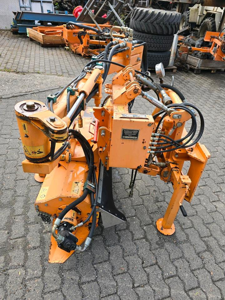 Dücker MGK 13 Randstreifenmäher Randstreifenmähgerät Böschungsmulcher Böschungsmäher Seitenmulcher Mähausleger für Ladog Multicar Hansa Unimog u300 300 400 500 327 323 530 405 - Desbrozadora lateral: foto 4 Dücker MGK 13 Randstreifenmäher Randstreifenmähgerät Böschungsmulcher Böschungsmäher Seitenmulcher Mähausleger für Ladog Multicar Hansa Unimog u300 300 400 500 327 323 530 405 - Desbrozadora lateral: foto 4