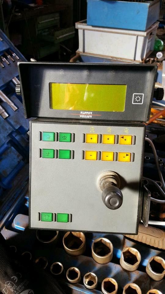 Hydraulik Steuerblock Küpper Weisser Salzstreuer Steuerung Platin - Válvula hidráulica para Vehículo municipal: foto 2 Hydraulik Steuerblock Küpper Weisser Salzstreuer Steuerung Platin - Válvula hidráulica para Vehículo municipal: foto 2