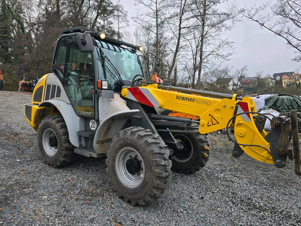 Kramer 680T Radlader 1360 Stunden Teleskoplader Radteleskoplader Teleskopradlader 580T 480T 680 580 480 - Cargadora de ruedas telescópica: foto 1 Kramer 680T Radlader 1360 Stunden Teleskoplader Radteleskoplader Teleskopradlader 580T 480T 680 580 480 - Cargadora de ruedas telescópica: foto 1