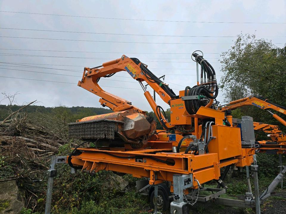 Mulag MHU 800 2020 Mähausleger Böschungsmäher Böschungsmulcher für Unimog 405 U 300 400 500 318 423 427 430 527 535 530 Mercedes-Benz - Desbrozadora de brazo: foto 3 Mulag MHU 800 2020 Mähausleger Böschungsmäher Böschungsmulcher für Unimog 405 U 300 400 500 318 423 427 430 527 535 530 Mercedes-Benz - Desbrozadora de brazo: foto 3