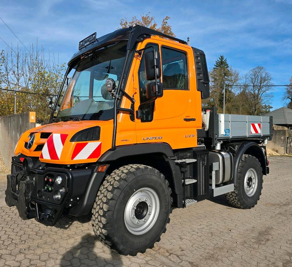 NEUFAHRZEUG Unimog U219 EAS NKS-Z-UGE-43 Mercedes-Benz 405/10 405/12 UGE Mercedes-Benz U 318 323 327 423 427 429 430 EasyDrive - Máquina quitanieve: foto 1 NEUFAHRZEUG Unimog U219 EAS NKS-Z-UGE-43 Mercedes-Benz 405/10 405/12 UGE Mercedes-Benz U 318 323 327 423 427 429 430 EasyDrive - Máquina quitanieve: foto 1