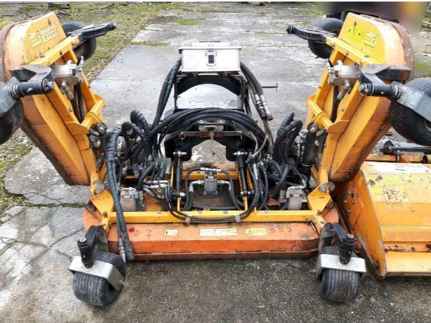 Stensballe Mähdeck 340cm Sichelmähwerk für Reformtrac Metrac Böschungsmulcher Sichelmähdeck terratrac Metrac Reform Hangmäher - Cortacésped: foto 1 Stensballe Mähdeck 340cm Sichelmähwerk für Reformtrac Metrac Böschungsmulcher Sichelmähdeck terratrac Metrac Reform Hangmäher - Cortacésped: foto 1