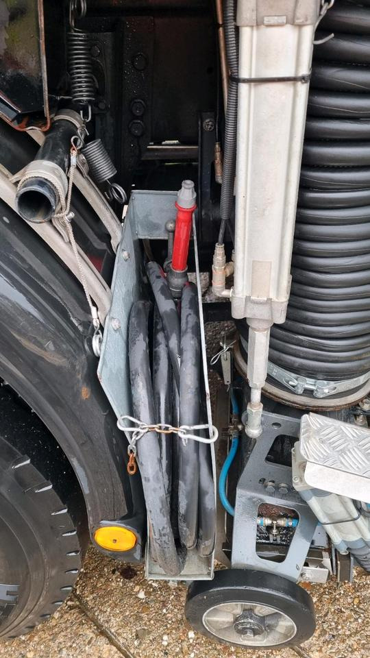 Barredora vial Unimog 9400km  U400 405 Kehrmaschine SK 370 Schmidt Mercedes Benz Variopilot Kehraufbau Hydrostat 2011 Bluetec 5: foto 12