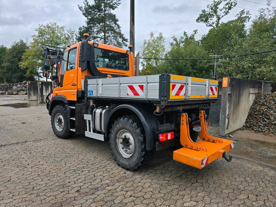 Unimog U318 NKS-F-UGE-42 Frontlader Mercedes-Benz 405/10 405/12 UGE Mercedes-Benz U 318 323 327 423 427 429 430 EasyDrive Variopilot Radlader Hauer rx 500 Frontlader - Vehículo municipal: foto 4 Unimog U318 NKS-F-UGE-42 Frontlader Mercedes-Benz 405/10 405/12 UGE Mercedes-Benz U 318 323 327 423 427 429 430 EasyDrive Variopilot Radlader Hauer rx 500 Frontlader - Vehículo municipal: foto 4