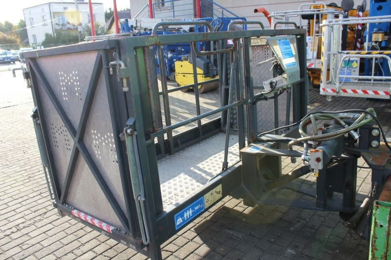 Manipulador telescópico Merlo Ładowarka obrotowa 4x4 teleskopowa 21 m Merlo Roto 45.21 telehandler rotating: foto 8 Manipulador telescópico Merlo Ładowarka obrotowa 4x4 teleskopowa 21 m Merlo Roto 45.21 telehandler rotating: foto 8