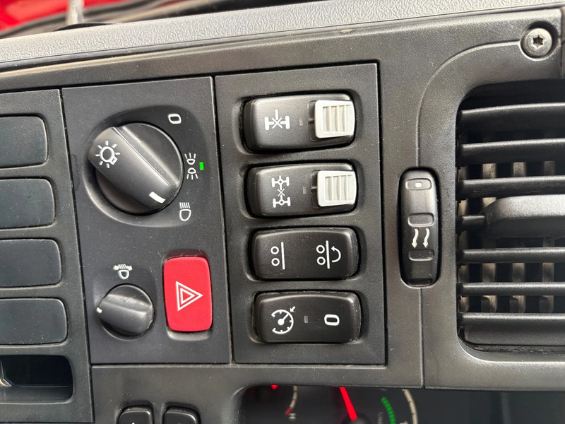 Cabeza tractora Scania R500 V8 / 6x4 / HANDGESCHAKELD / SCHUIFSCHOTEL / HYDRAULIEK / RETARDER /: foto 12