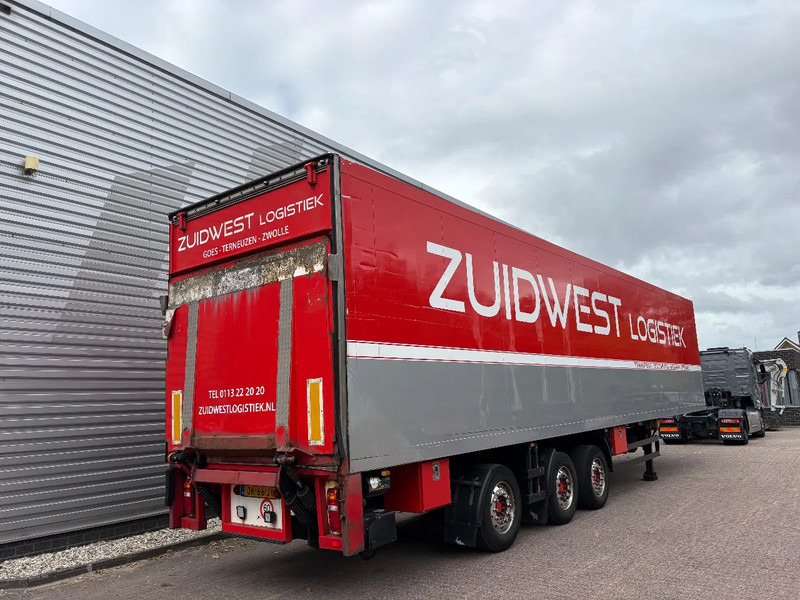 Schmitz Cargobull SKO 24 / SAV ASSEN / DHOLLANDIA 3000 kg / CARRIER MAXIMA 1300 / 1x stuuras / APK - TUV SEPTEMBER 2026 / - Semirremolque frigorífico: foto 4 Schmitz Cargobull SKO 24 / SAV ASSEN / DHOLLANDIA 3000 kg / CARRIER MAXIMA 1300 / 1x stuuras / APK - TUV SEPTEMBER 2026 / - Semirremolque frigorífico: foto 4