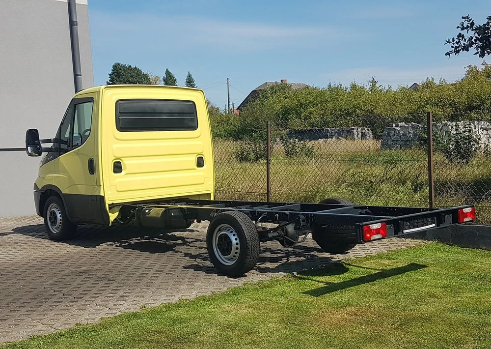 Iveco Daily PODWOZIE RAMA DO ZABUDOWY WIDELEC KLIMA 35S13 DMC 3500 KG KRAJOWY - Camión chasis: foto 3 Iveco Daily PODWOZIE RAMA DO ZABUDOWY WIDELEC KLIMA 35S13 DMC 3500 KG KRAJOWY - Camión chasis: foto 3