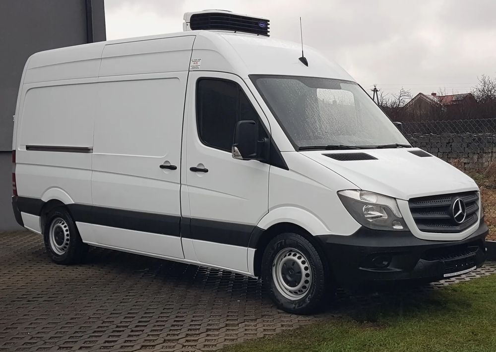 Mercedes-Benz SPRINTER WINDA CHŁODNIA AGREGAT IZOTERMA DŁUGI WYSOKI KLIMA - Furgoneta frigorifica: foto 1 Mercedes-Benz SPRINTER WINDA CHŁODNIA AGREGAT IZOTERMA DŁUGI WYSOKI KLIMA - Furgoneta frigorifica: foto 1
