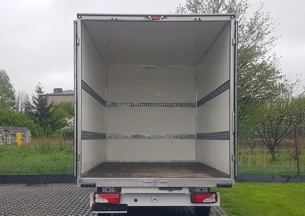 Mercedes-Benz Sprinter KONTENER 8EP 4,11x2,15x2,30 KLIMA 314 CDI MANUAL KRAJOWY AC - Furgoneta caja cerrada: foto 5 Mercedes-Benz Sprinter KONTENER 8EP 4,11x2,15x2,30 KLIMA 314 CDI MANUAL KRAJOWY AC - Furgoneta caja cerrada: foto 5