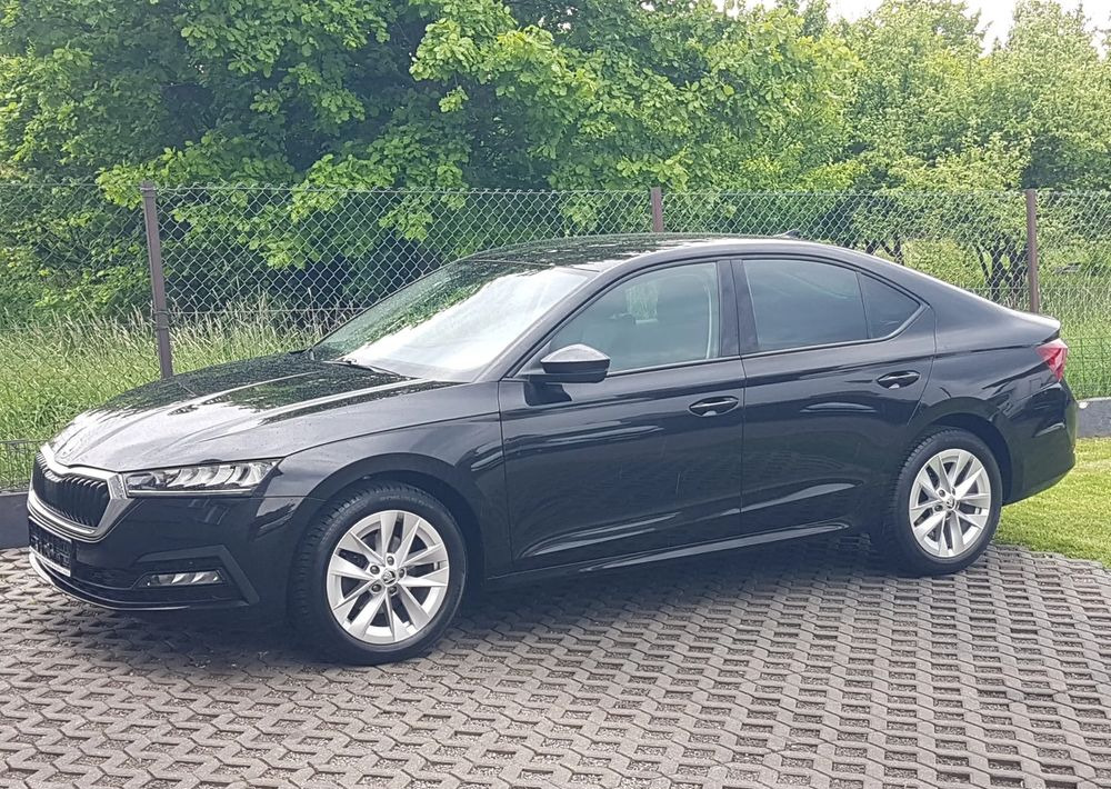 Skoda Octavia 1.5 TSI ACT Ambition - Coche: foto 2 Skoda Octavia 1.5 TSI ACT Ambition - Coche: foto 2