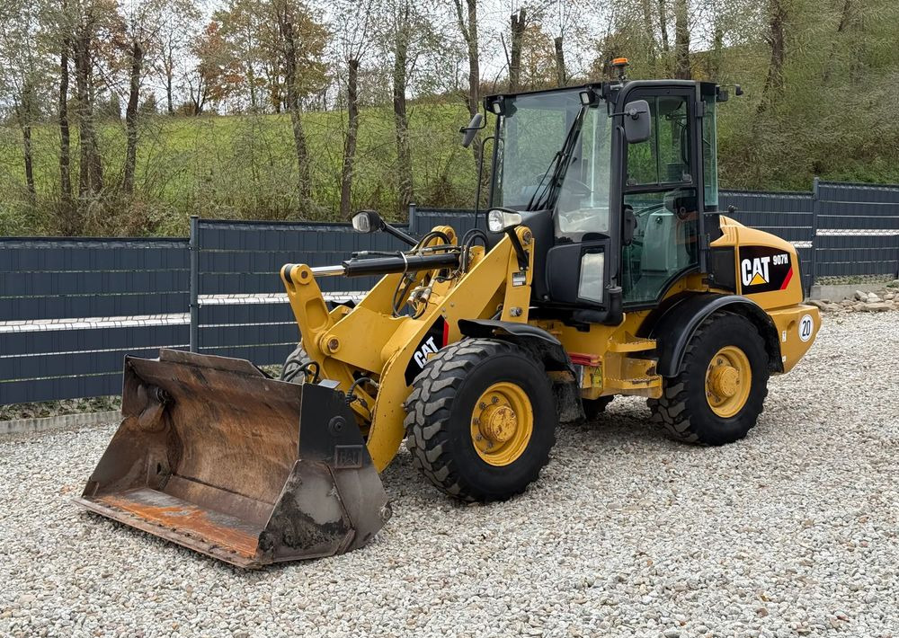 Caterpillar * CAT 907 H  * Ładowarka * Sprowadzona * Bardzo Dobry Stan - Cargadora de ruedas: foto 1 Caterpillar * CAT 907 H  * Ładowarka * Sprowadzona * Bardzo Dobry Stan - Cargadora de ruedas: foto 1