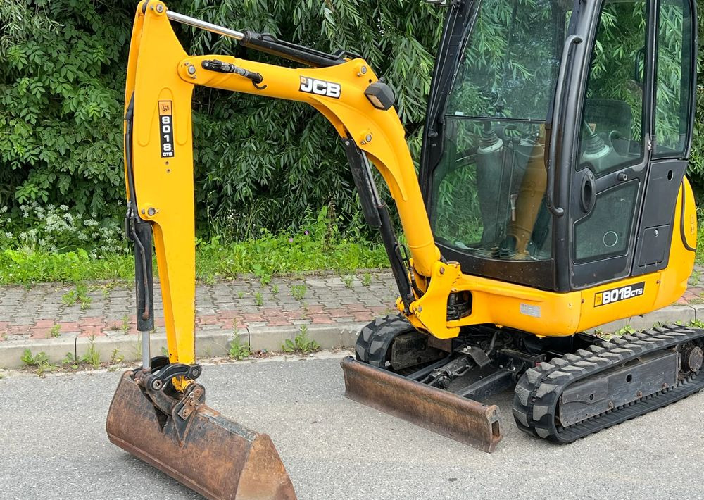 JCB MINIKOPARKA JCB 8018 3 Łyżki Stan IDEALNY - Miniexcavadora: foto 3 JCB MINIKOPARKA JCB 8018 3 Łyżki Stan IDEALNY - Miniexcavadora: foto 3