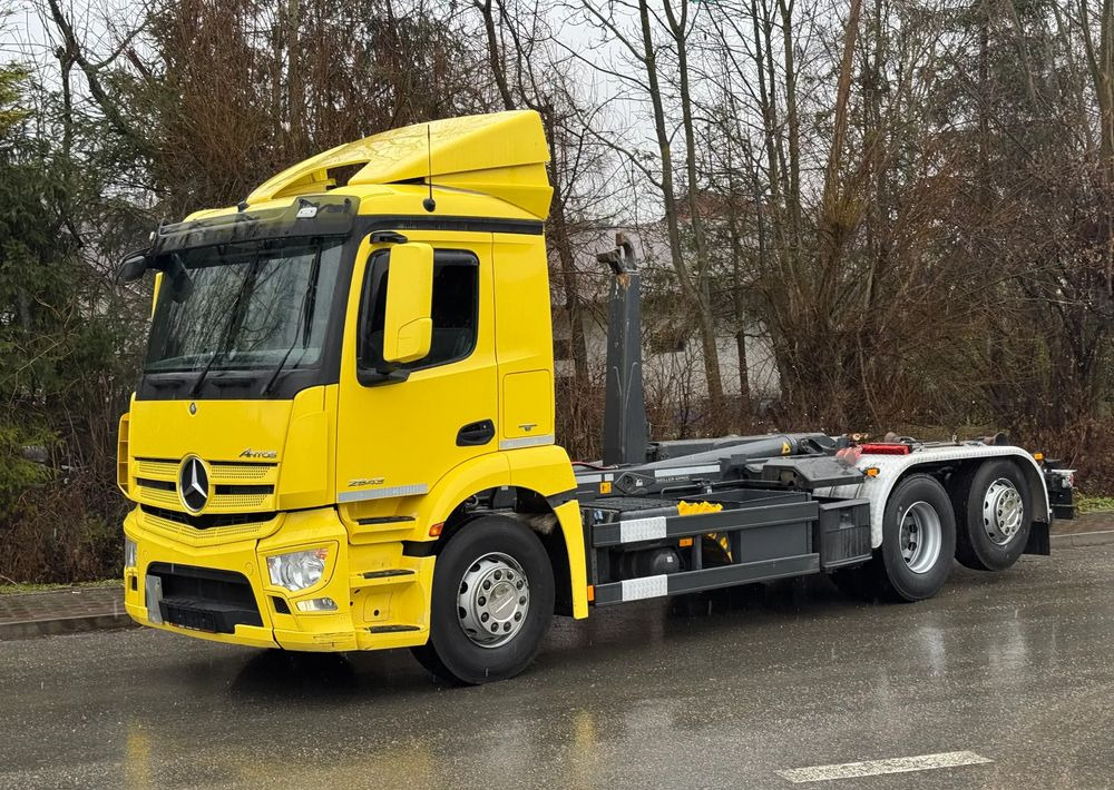 Mercedes-Benz * Hakowiec * Mercedes Antos 2543 * Sprowadzony * Stan Perfekcyjny - Camión multibasculante: foto 2 Mercedes-Benz * Hakowiec * Mercedes Antos 2543 * Sprowadzony * Stan Perfekcyjny - Camión multibasculante: foto 2