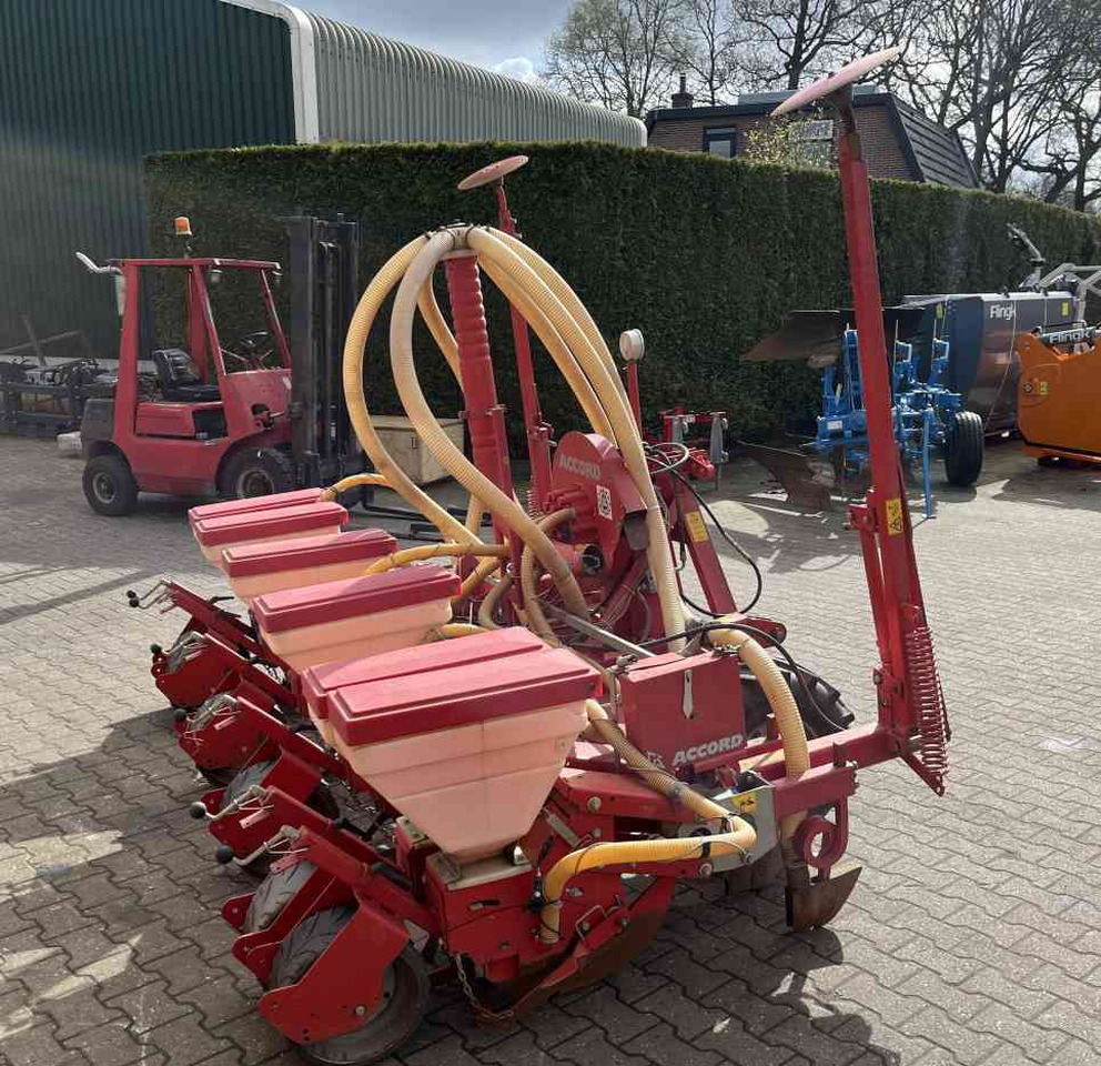 Accord Optima maiszaaimachine zaaimachines - Sembradora de precisión: foto 3 Accord Optima maiszaaimachine zaaimachines - Sembradora de precisión: foto 3