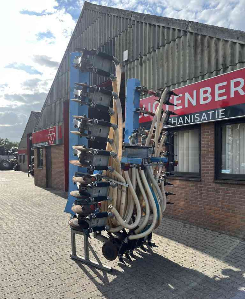 Duport Farmer 6030 DW Graslandbemester, zodebemester, mestverwerking - Inyector de purín: foto 3 Duport Farmer 6030 DW Graslandbemester, zodebemester, mestverwerking - Inyector de purín: foto 3