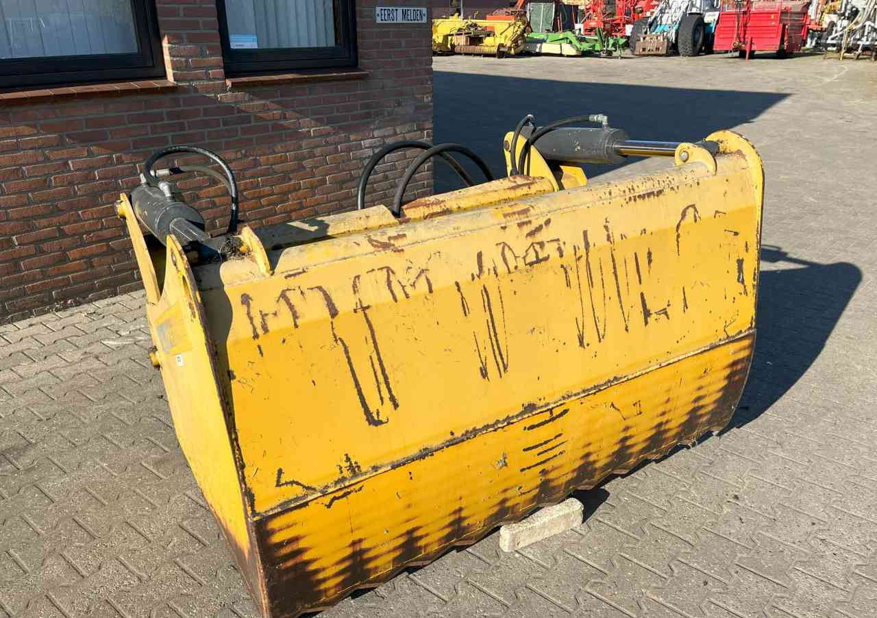 Mammut Kuilhapper Euro aansluiting voermachines - Equipo para silos: foto 3 Mammut Kuilhapper Euro aansluiting voermachines - Equipo para silos: foto 3