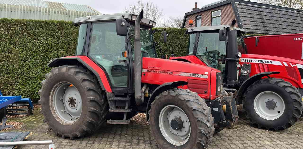 Massey Ferguson 6270 Dynashift tractoren - Tractor: foto 1 Massey Ferguson 6270 Dynashift tractoren - Tractor: foto 1
