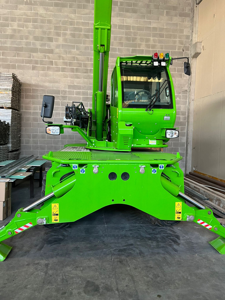 MERLO ROTO 40.18 S - Cargadora de ruedas telescópica: foto 2 MERLO ROTO 40.18 S - Cargadora de ruedas telescópica: foto 2