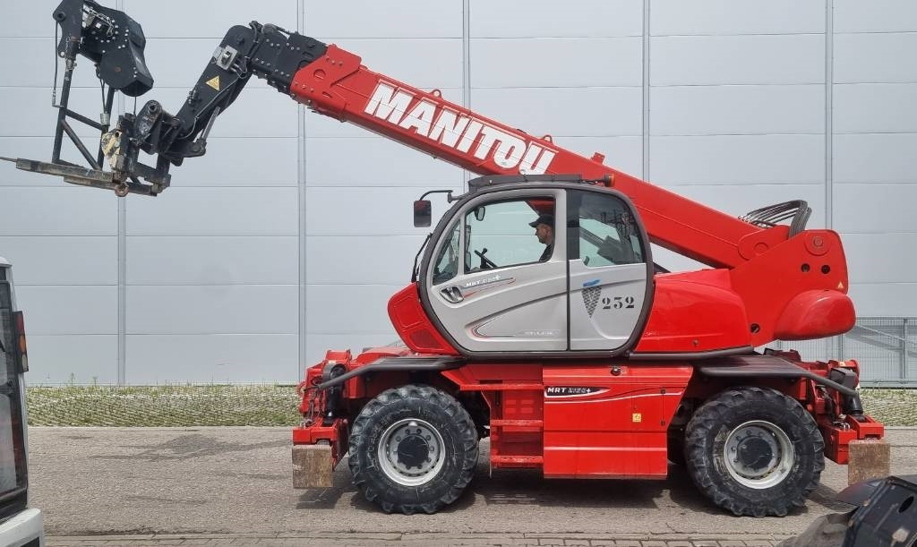 Manitou MRT 2150 Plus Privilege - Manipulador telescópico: foto 5 Manitou MRT 2150 Plus Privilege - Manipulador telescópico: foto 5