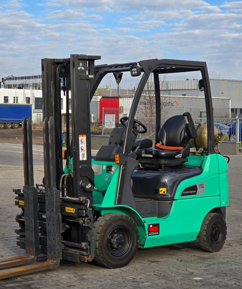 Mitsubishi FG 15 NT - Carretilla elevadora de gas: foto 2 Mitsubishi FG 15 NT - Carretilla elevadora de gas: foto 2