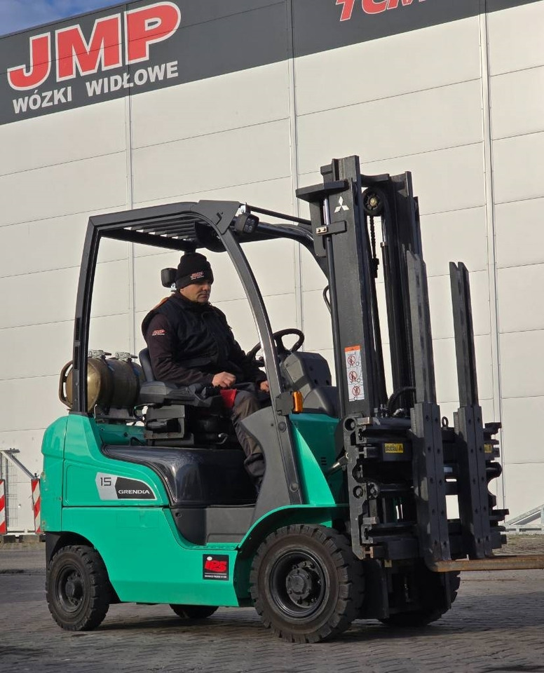 Mitsubishi FG 15 NT - Carretilla elevadora de gas: foto 1 Mitsubishi FG 15 NT - Carretilla elevadora de gas: foto 1