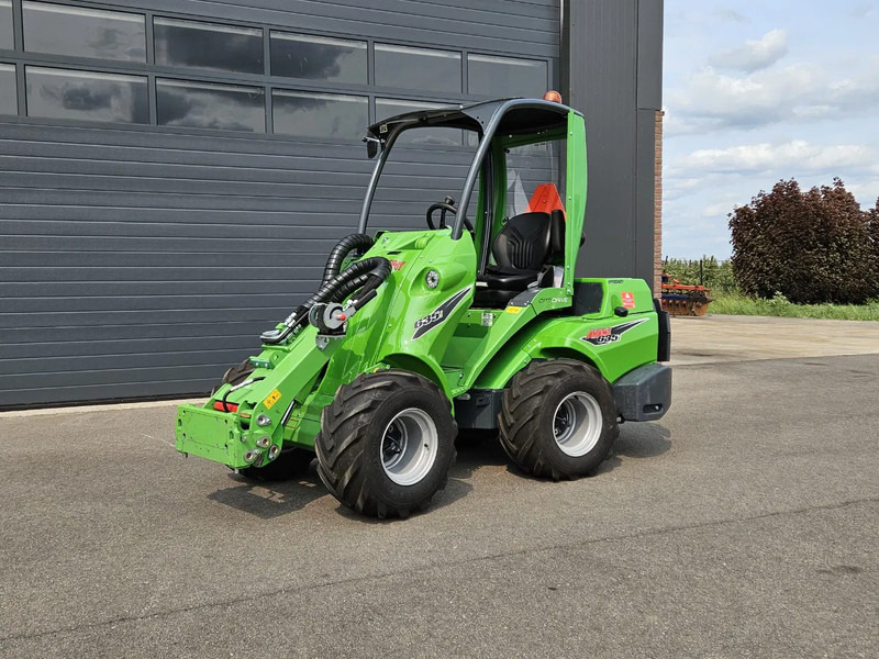 Minicargadora de cadenas Avant 635i Rental mini-shovel: foto 8