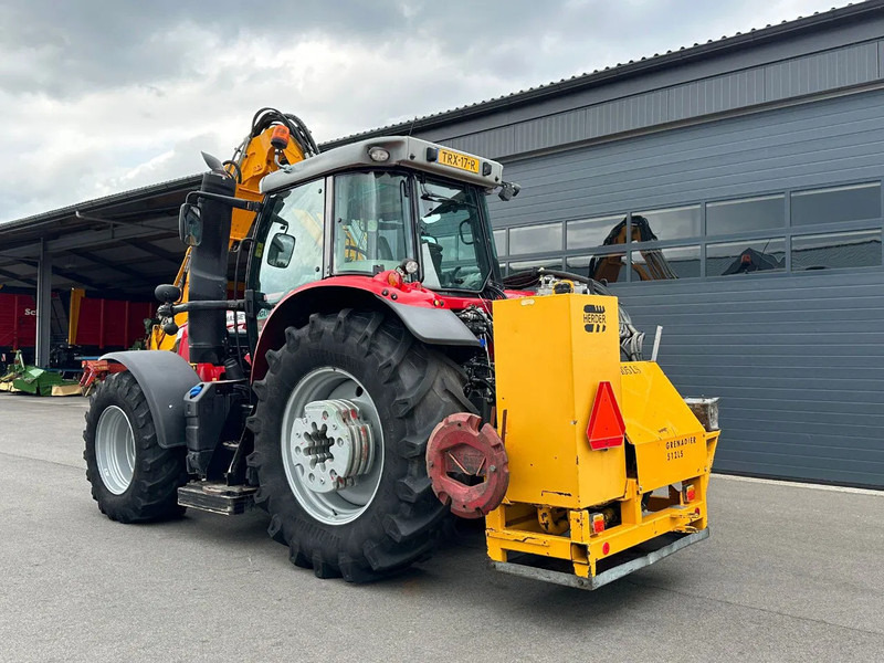 Massey Ferguson 6713S Dyna 6 - Tractor: foto 4 Massey Ferguson 6713S Dyna 6 - Tractor: foto 4