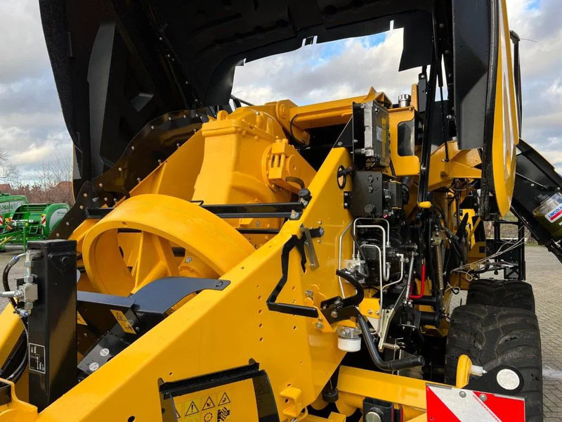 Empacadora de pacas cuadradas New Holland Bigbaler 1270 plus: foto 16