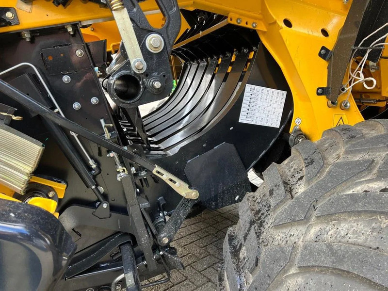 Empacadora de pacas cuadradas New Holland Bigbaler 1270 plus: foto 18