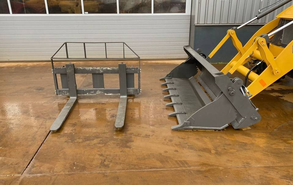 Retroexcavadora nuevo NEW MAXUS Backhoe Loader Warranty | НОВИЙ Екскаватор-навантажувач MAXUS Гарантія: foto 8