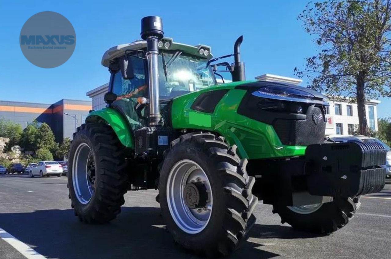 New Tractor MAXUS 200HP 4x4 200HP 4x4 - Tractor: foto 2 New Tractor MAXUS 200HP 4x4 200HP 4x4 - Tractor: foto 2