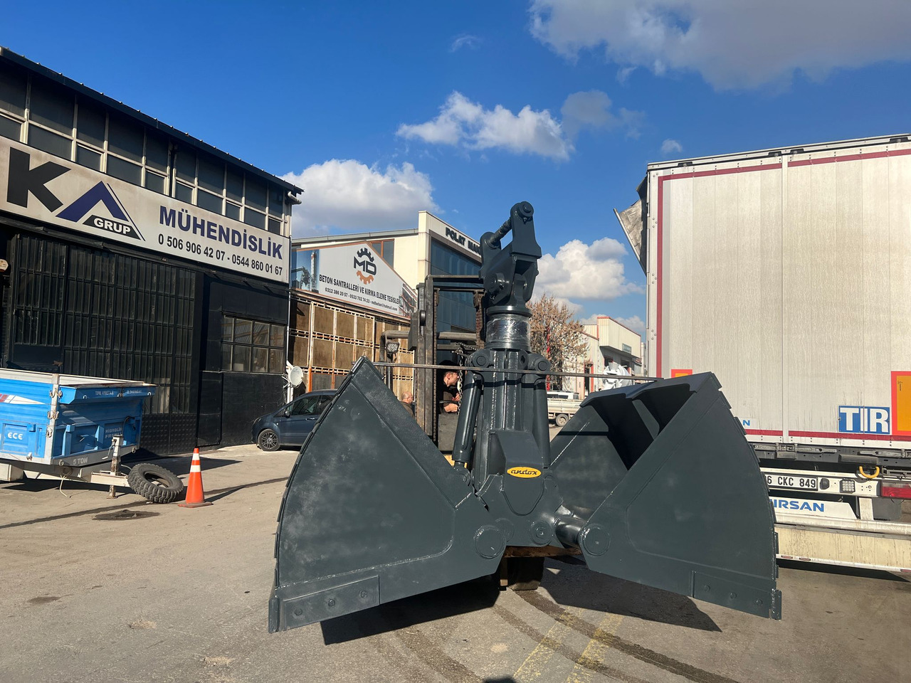 Andox Clamshell - Cuchara de mordazas para Maquinaria de construcción: foto 3 Andox Clamshell - Cuchara de mordazas para Maquinaria de construcción: foto 3