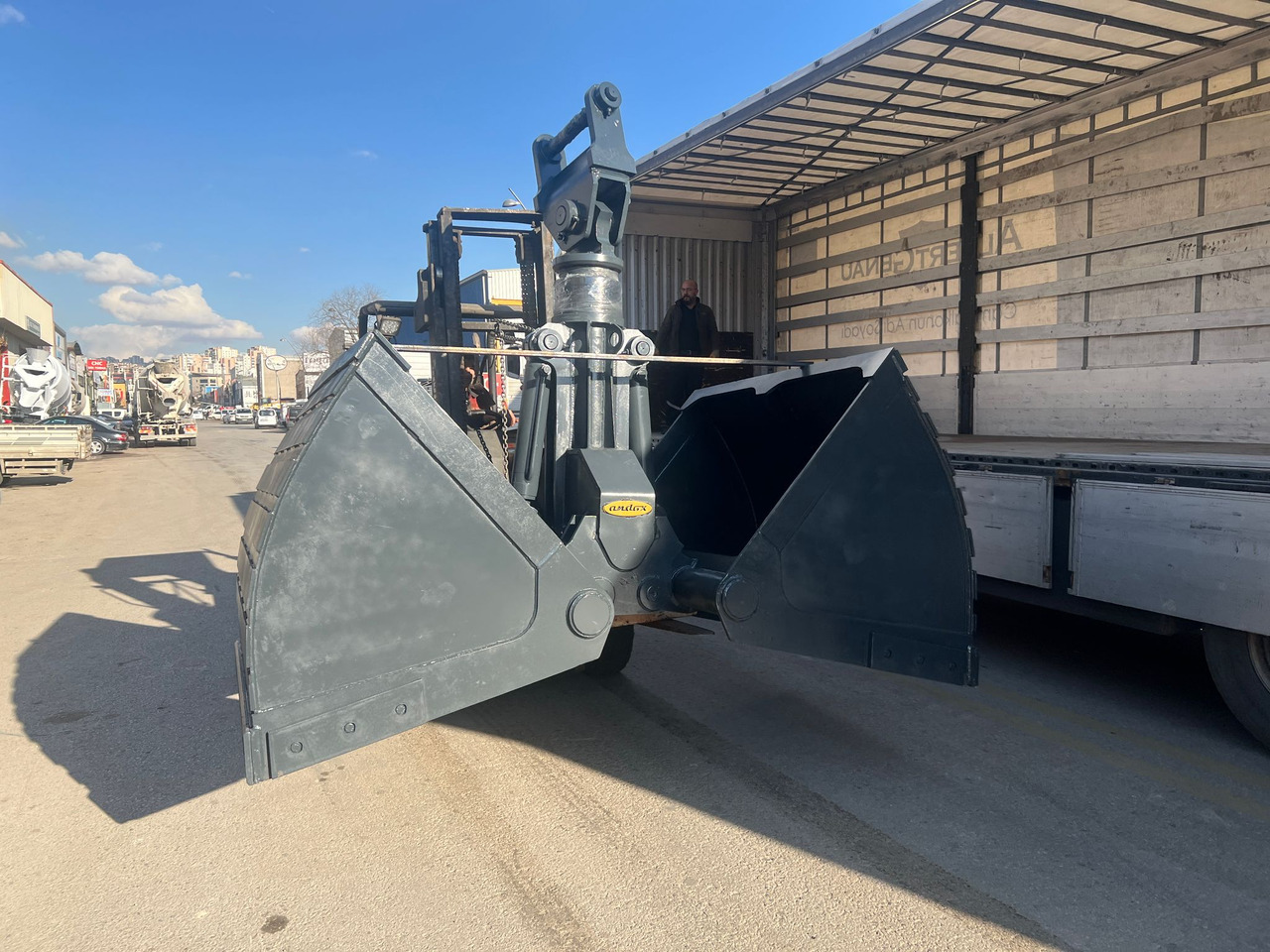 Andox Clamshell - Cuchara de mordazas para Maquinaria de construcción: foto 4 Andox Clamshell - Cuchara de mordazas para Maquinaria de construcción: foto 4