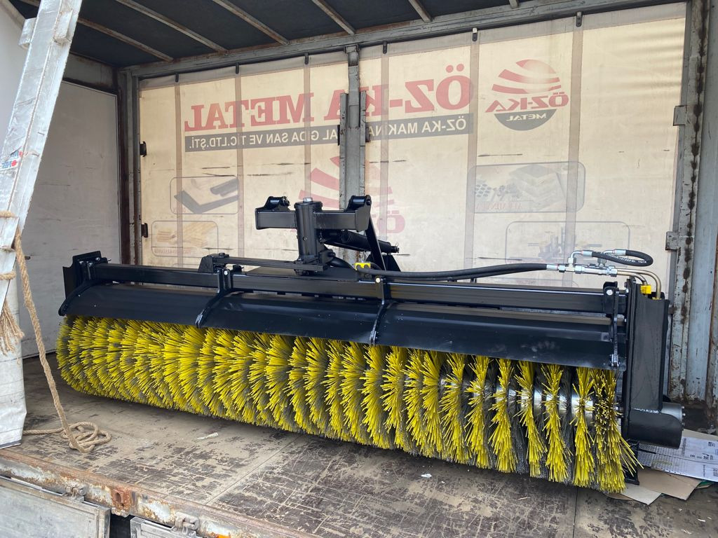 Bobcat - Barredora cucharón para Maquinaria de construcción: foto 2 Bobcat - Barredora cucharón para Maquinaria de construcción: foto 2