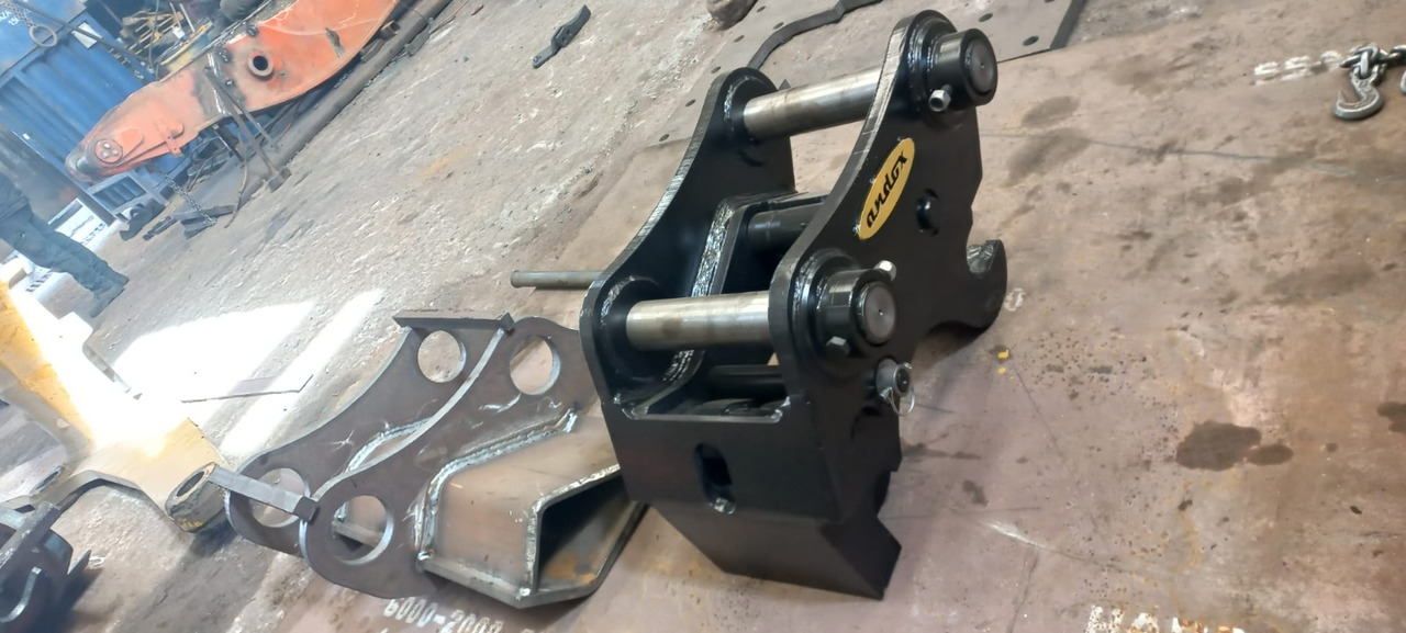 Doosan - Acoplamiento rápido para Manipulador de materiales: foto 3 Doosan - Acoplamiento rápido para Manipulador de materiales: foto 3