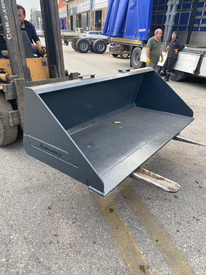 JCB 300 - Cazo cargador para Maquinaria de construcción: foto 4 JCB 300 - Cazo cargador para Maquinaria de construcción: foto 4