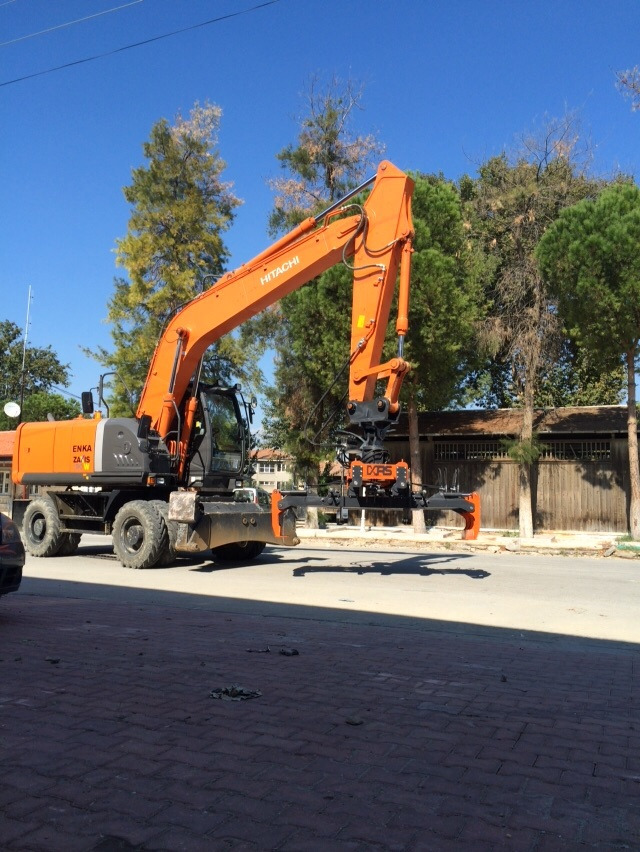 Railway attachment - Pinza de manipulación para Maquinaria de construcción: foto 3 Railway attachment - Pinza de manipulación para Maquinaria de construcción: foto 3