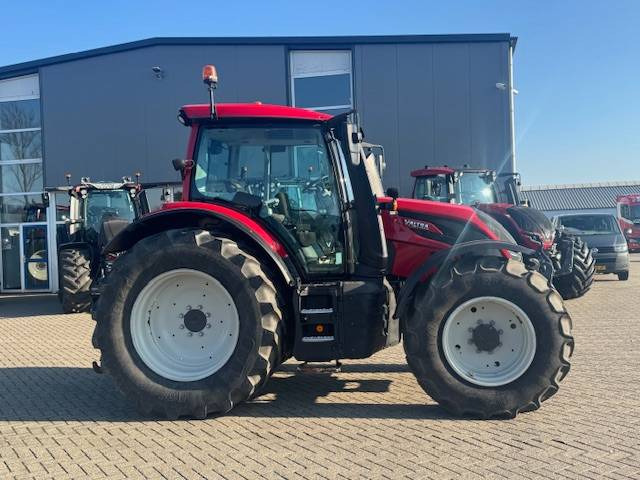 Valtra N134 Hitech - Tractor: foto 5 Valtra N134 Hitech - Tractor: foto 5
